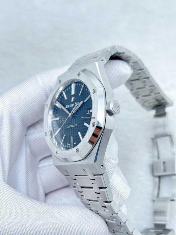 Audemars Piguet Royal Oak - Image 6