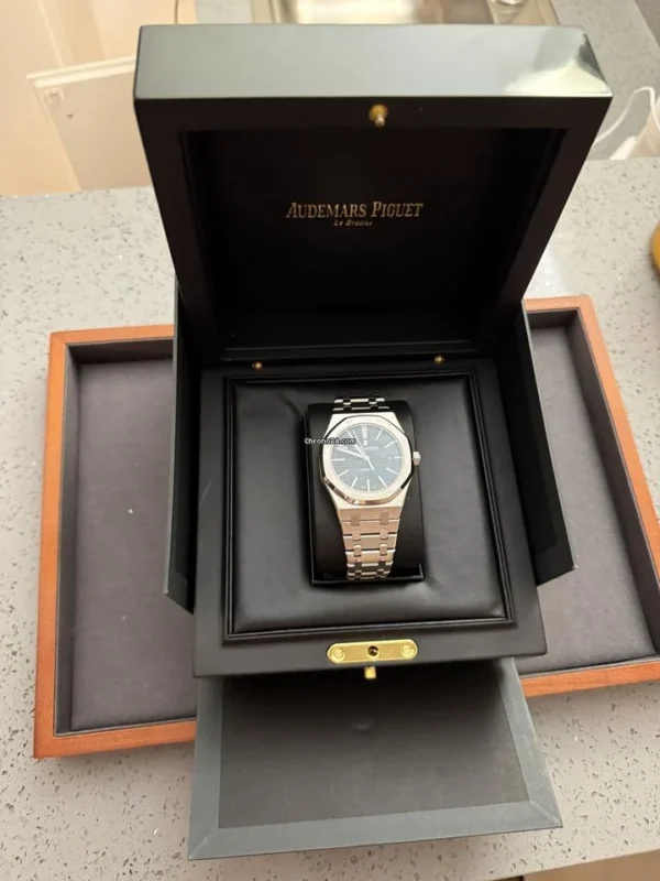 Audemars Piguet Royal - Image 5