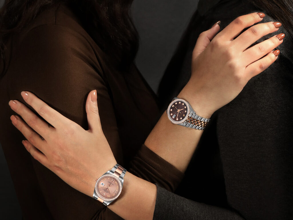 FEMALE WATCH